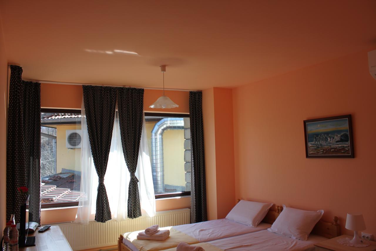 Guest House Daskalov Chervena Lokva Bagian luar foto