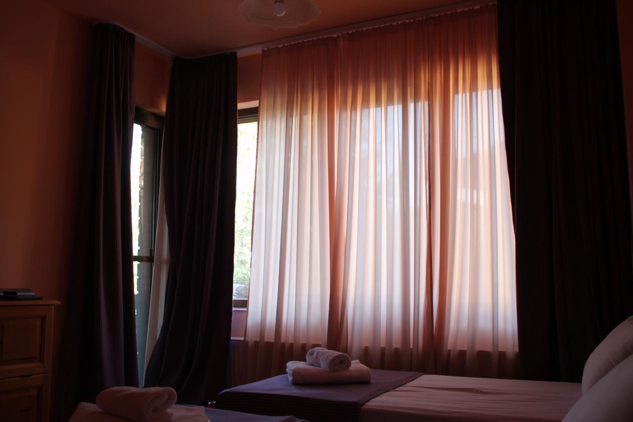 Guest House Daskalov Chervena Lokva Bagian luar foto