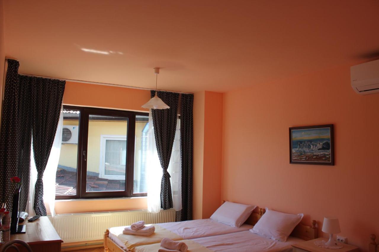Guest House Daskalov Chervena Lokva Bagian luar foto